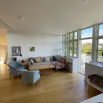 Luxury In The Embassy-area In Apartmán