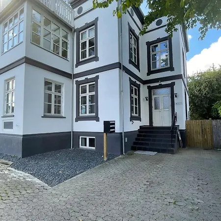 Luxury In The Embassy-area In Hellerup