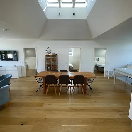 Luxury In The Embassy-area In