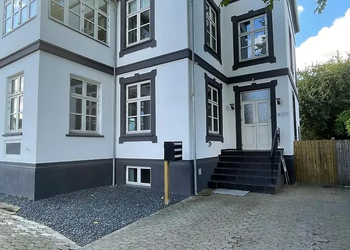 Luxury In The Embassy-area In Hellerup